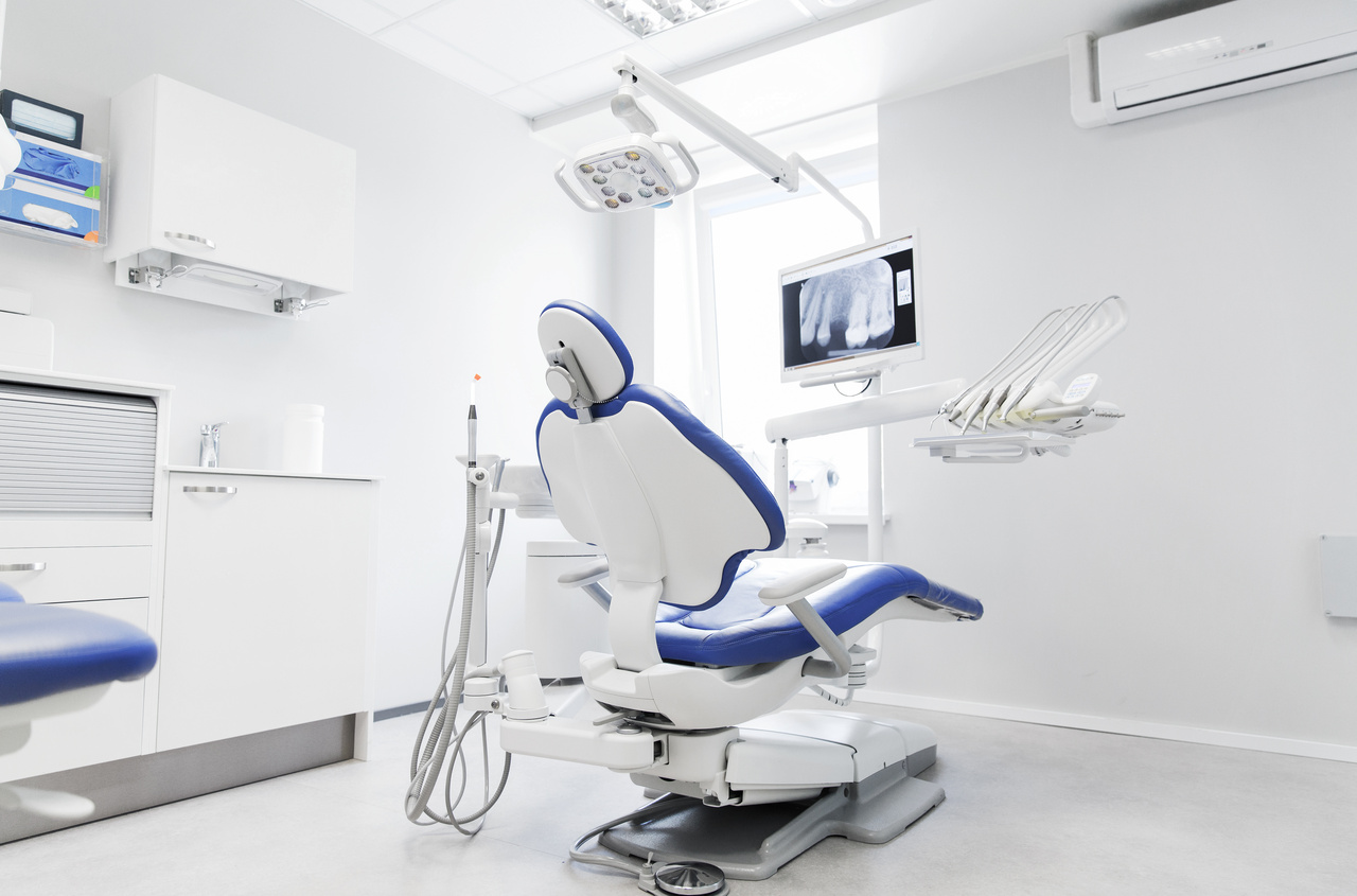 2 Tips for Finding the Right Dentist for You