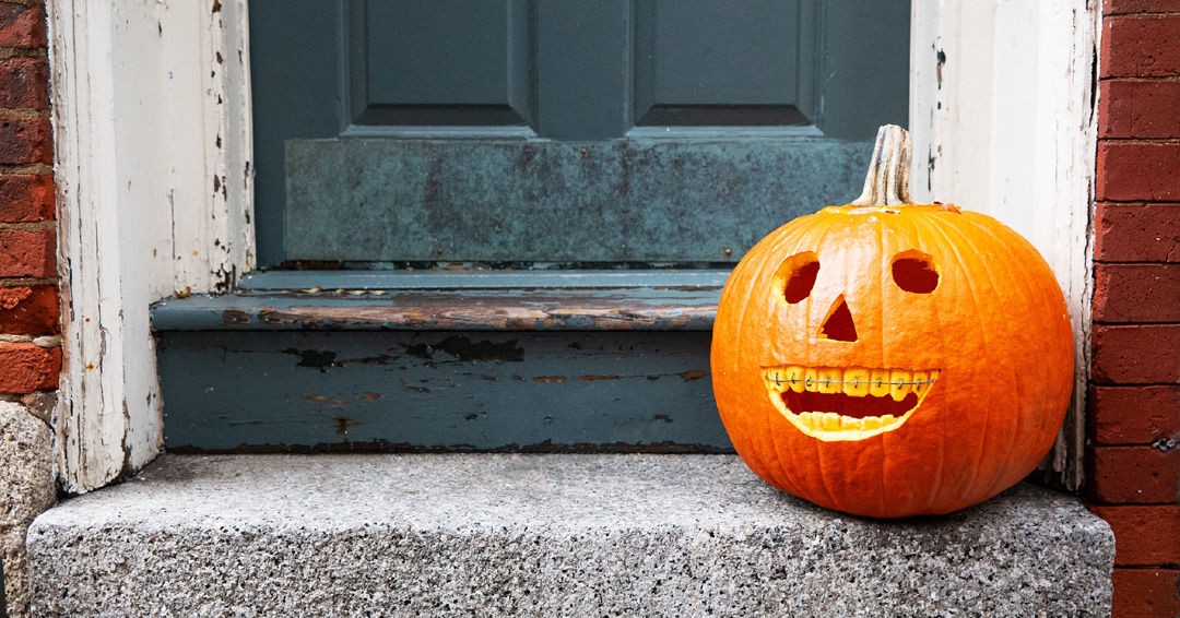 How to Protect Your Child’s Teeth This Halloween